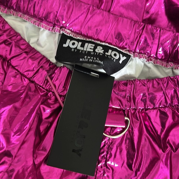 Jolie and joy Shiny Pink Track Pants NWT - Picture 5 of 10